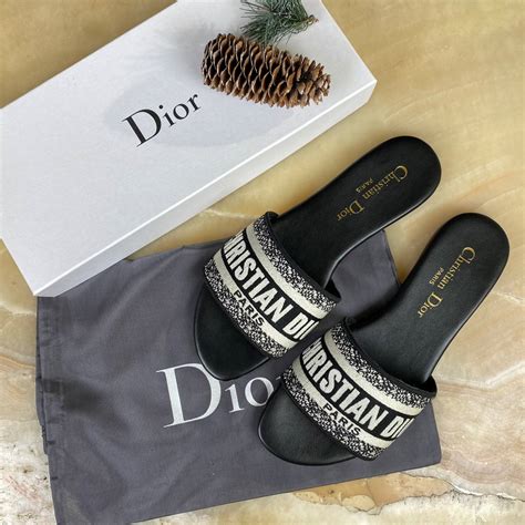 dior terlik kadın|Dior Terlik Modelleri, Fiyatları .